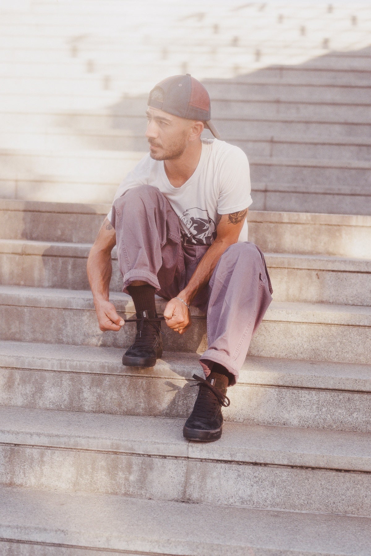 globe-melbek-high-scarpe-skate-alte-nere image 2