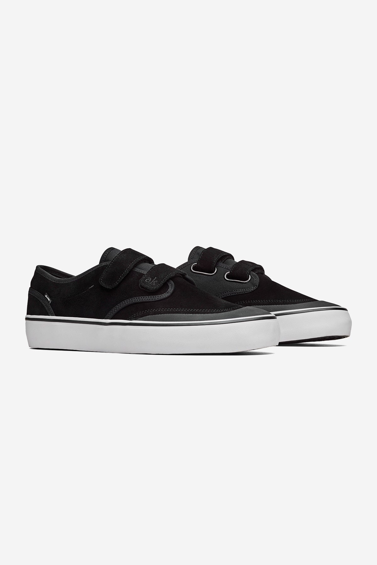 globe-motley-ii-strap-scarpe-skate-black-white image 3