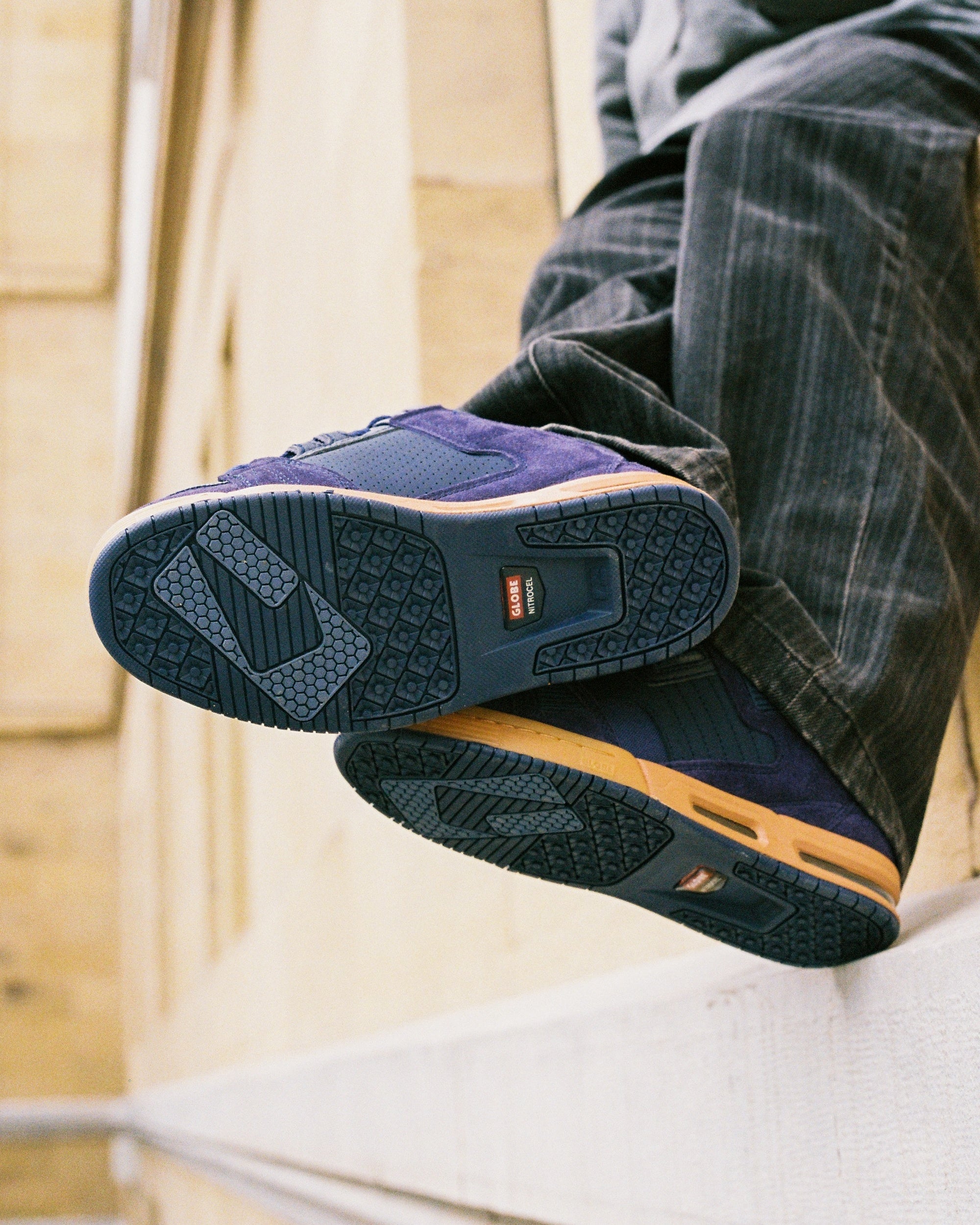 globe-sabre-scarpe-da-skate-navy-gum image 7