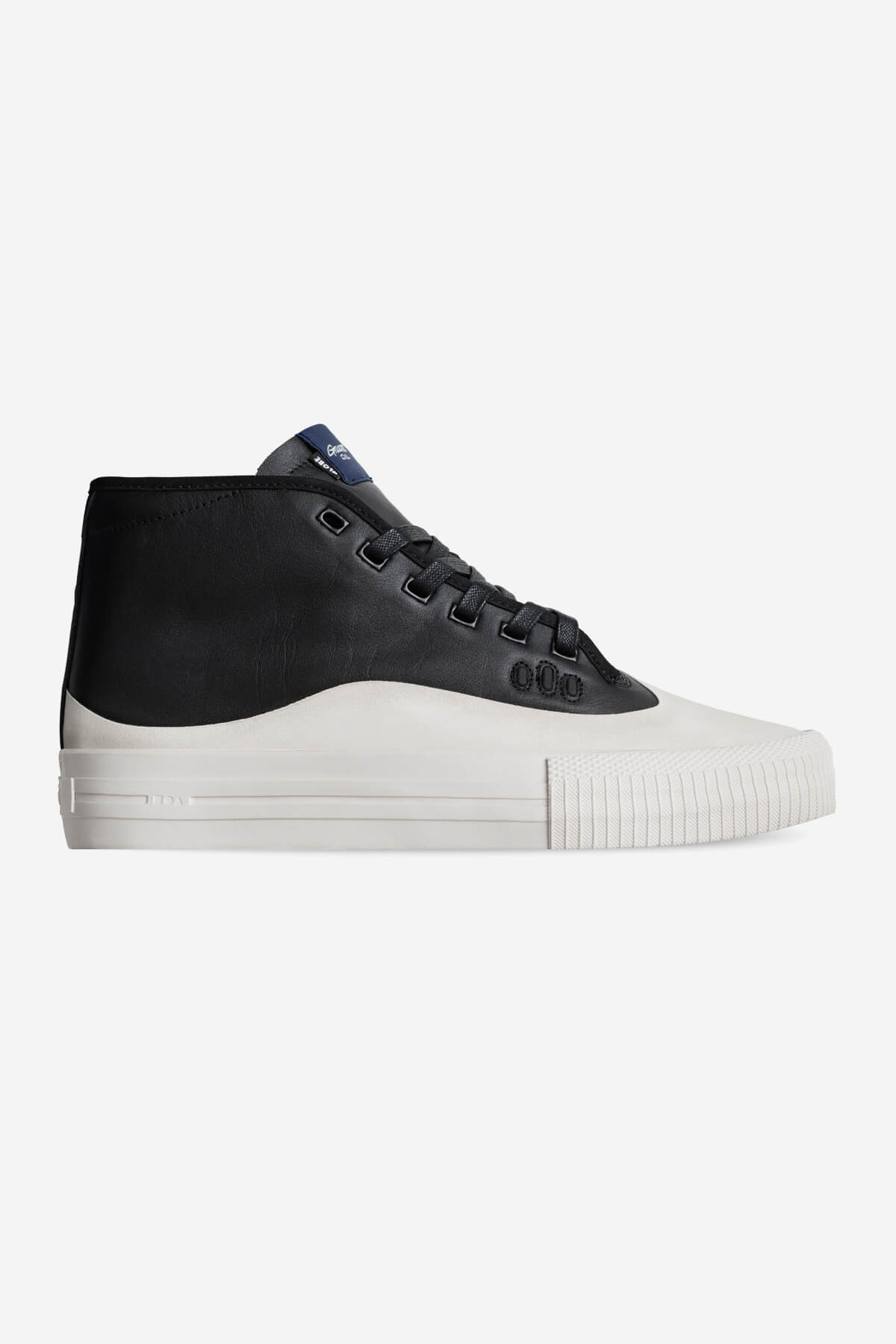 globe-gillette-mid-scarpe-skate-black-leather image 1