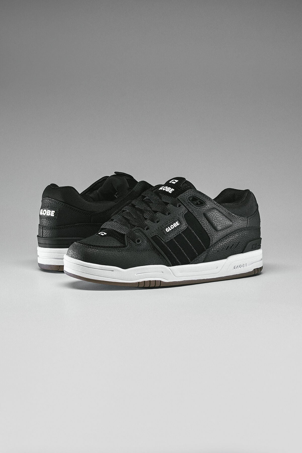 globe-fusion-scarpe-da-skate-black-white-gum image 3