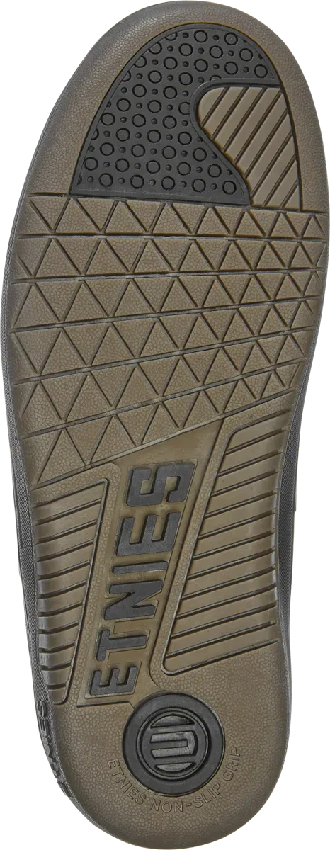 etnies-locut-x-apache-scarpe-skate-black-grey-gum image 4