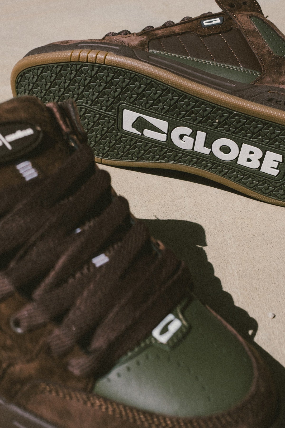 globe-tilt-prime-scarpe-da-skate-brown-olive-mullen image 7