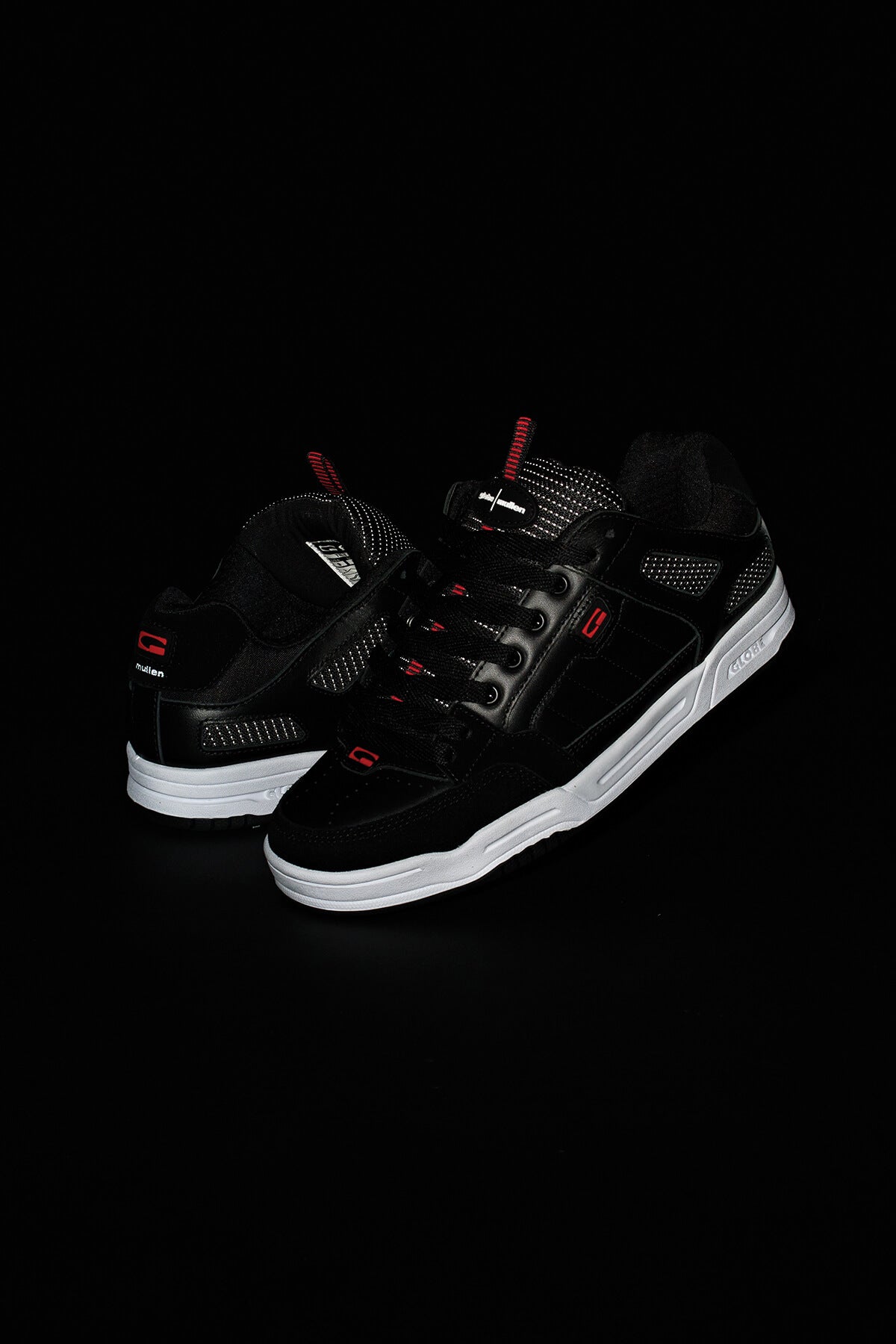 globe-tilt-prime-scarpe-skate-black-mullen image 4