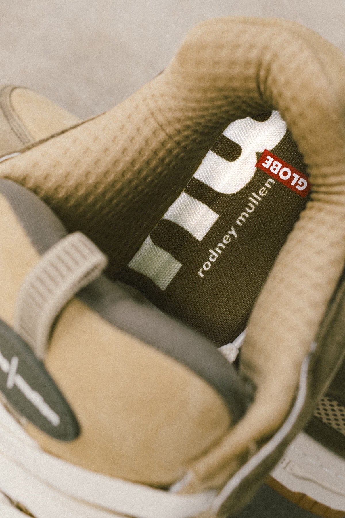 globe-tilt-prime-scarpe-da-skate-olive-sand-mullen image 7