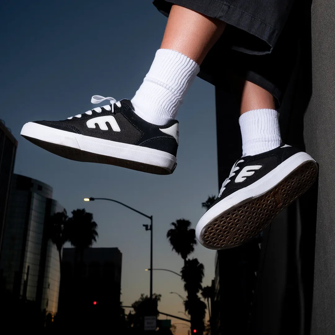 etnies-locut-vulc-scarpe-da-skate-black-white image 2