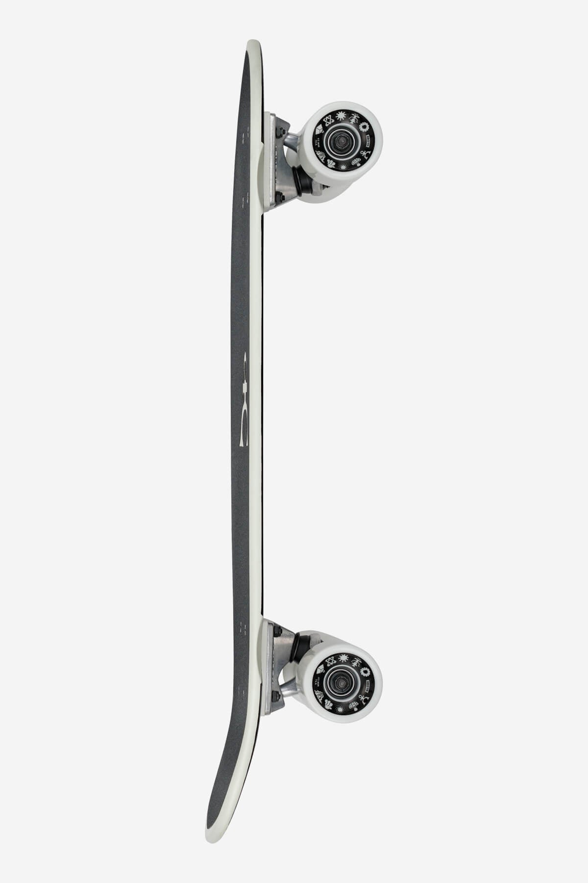 globe-blazer-26-cruiserboard-ma-at-tavola-completa image 3