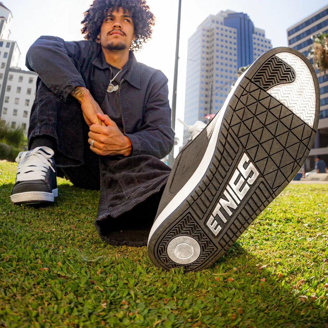 etnies-kingpin-2k-scarpe-skate-chunky-black-white image 4