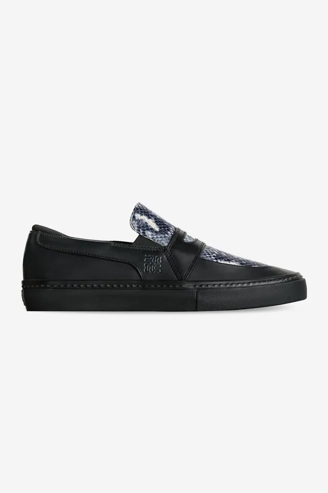 globe-liaizon-scarpe-slip-on-wasted-talent-black-snake image 1