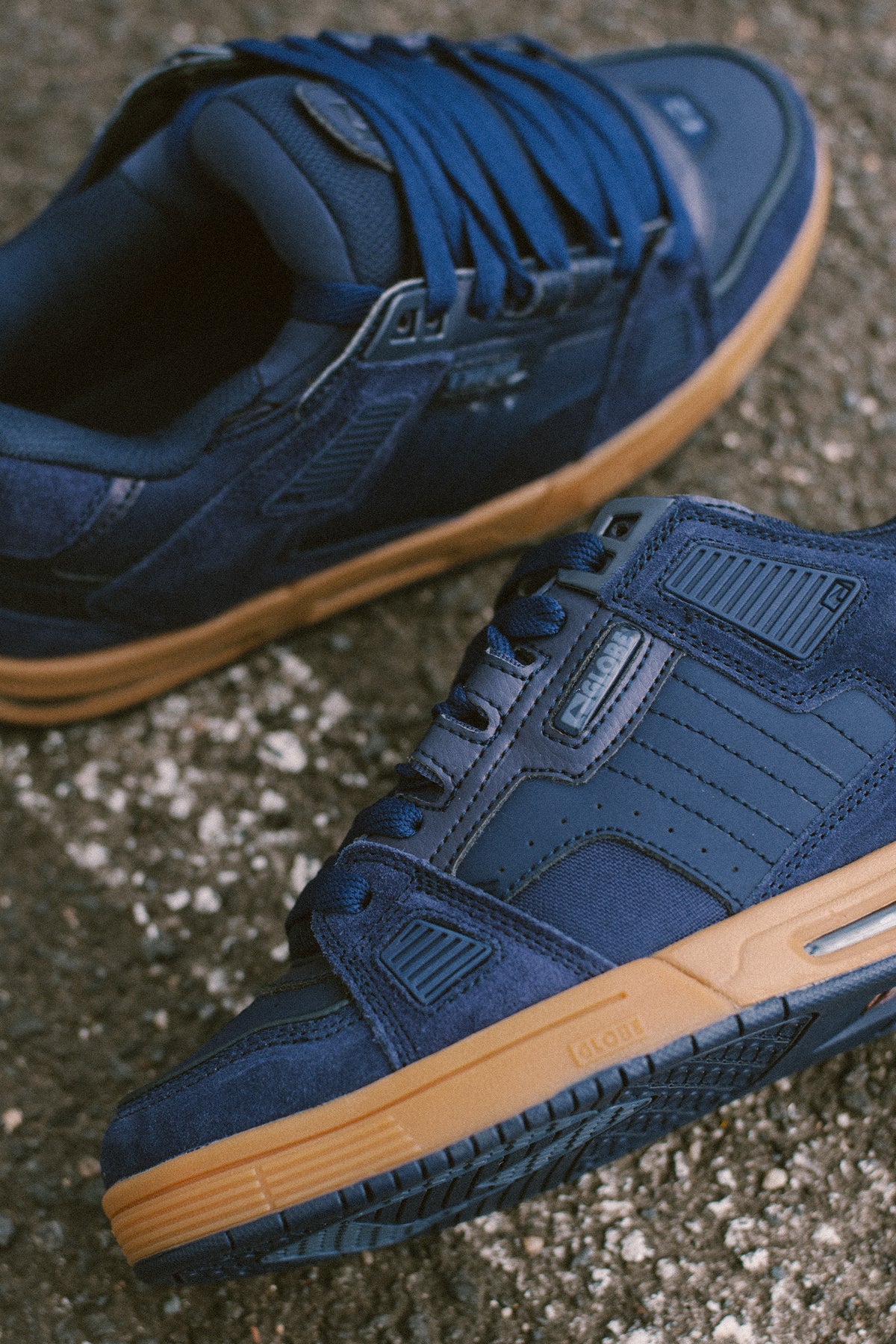 globe-sabre-scarpe-da-skate-navy-gum image 3