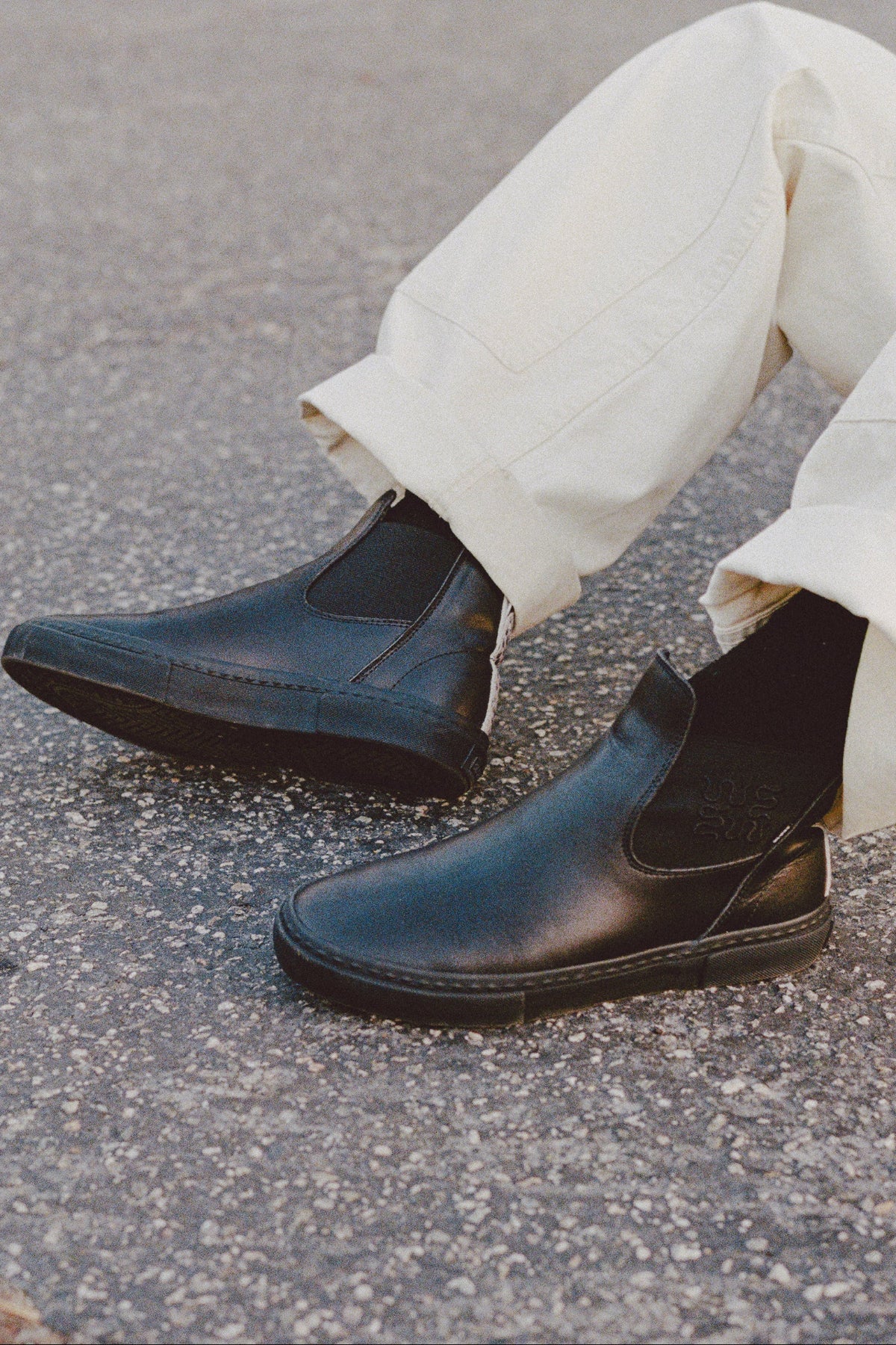 globe-dover-ii-wasted-talent-black-snake-scarpe-skate-slip-on image 2