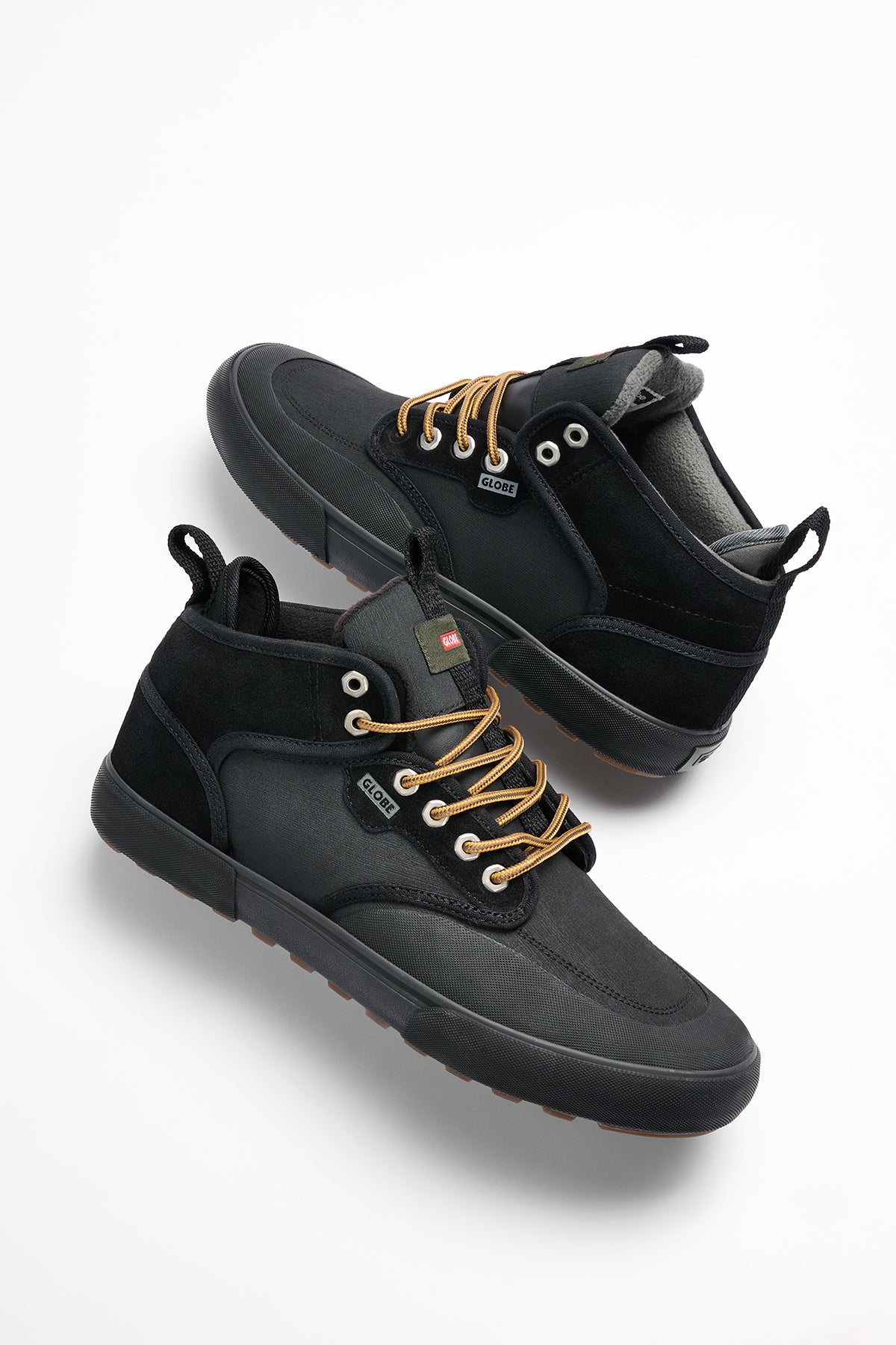 globe-motley-mid-black-gunmetal-trek-scarpe-skate-invernali image 4