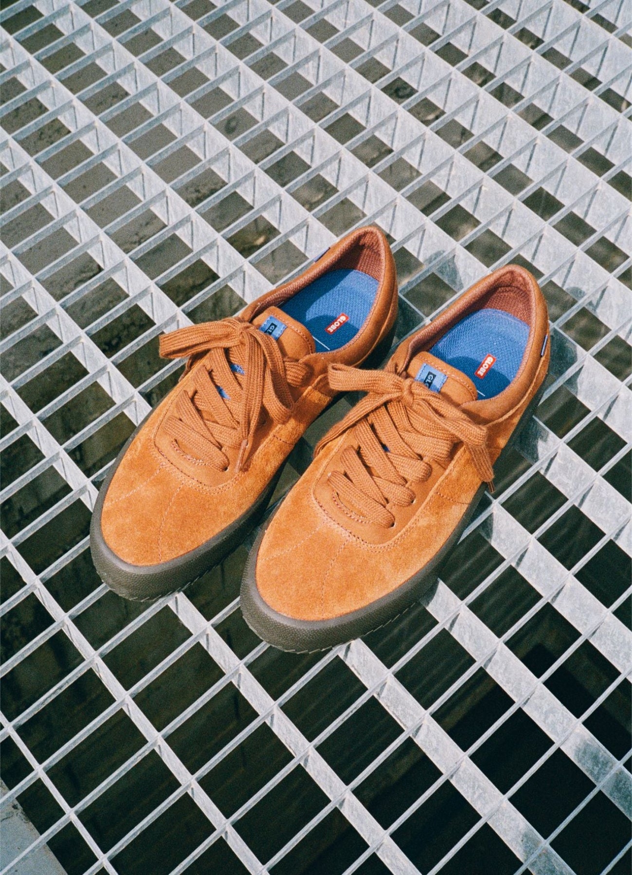 globe-melbek-scarpe-skate-caramel image 5