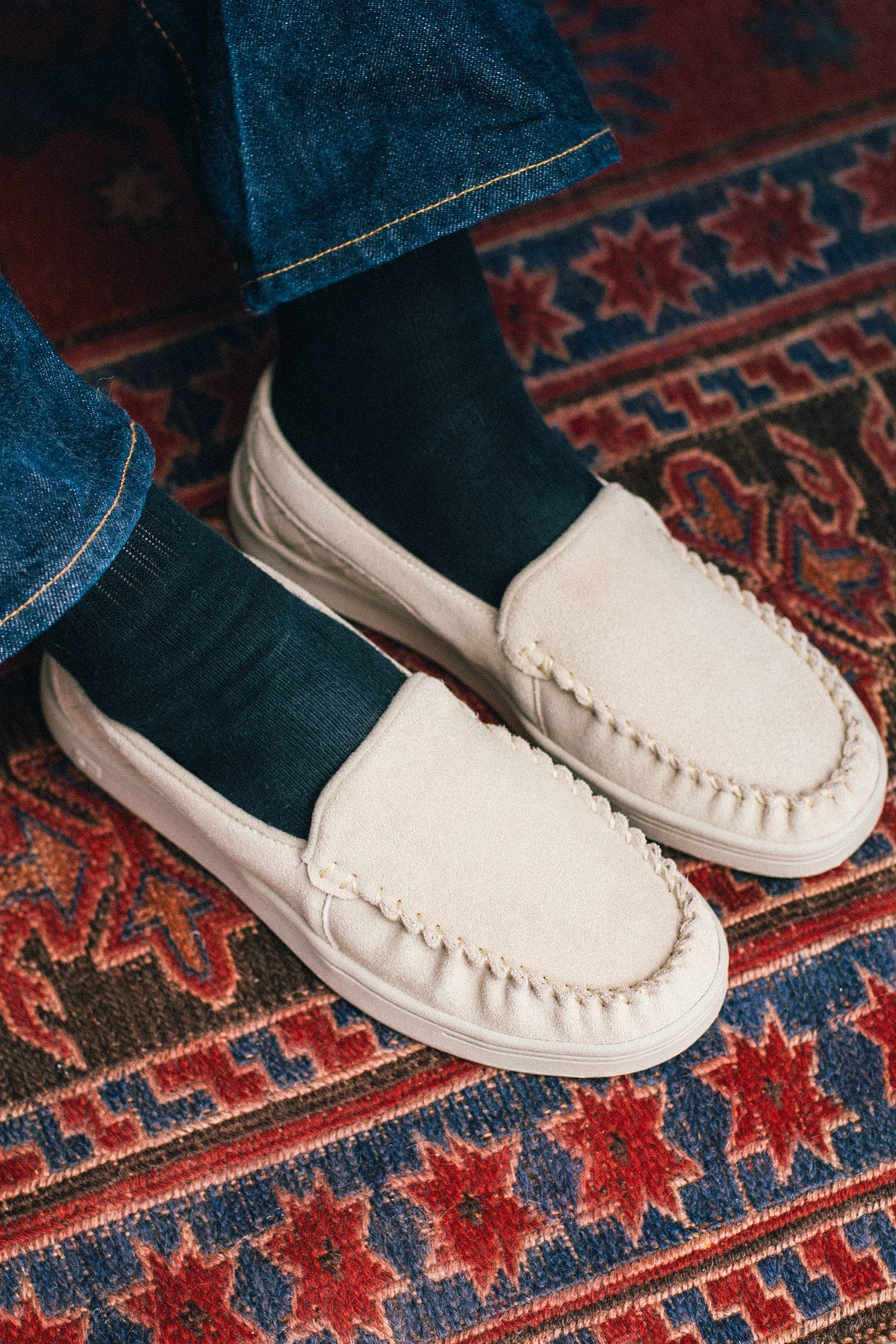 globe-castro-loafer-skate-in-granite image 3
