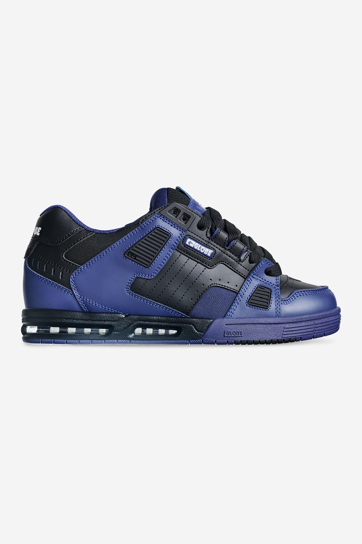 globe-sabre-shoes-gradient-blue image 1