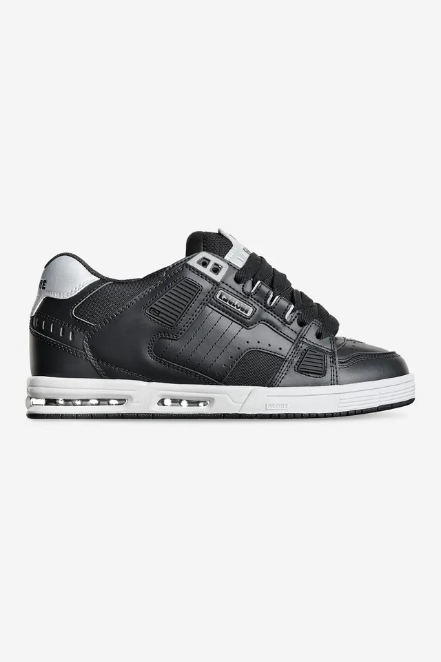 globe-sabre-scarpe-heritage-skate-black-silver image 1