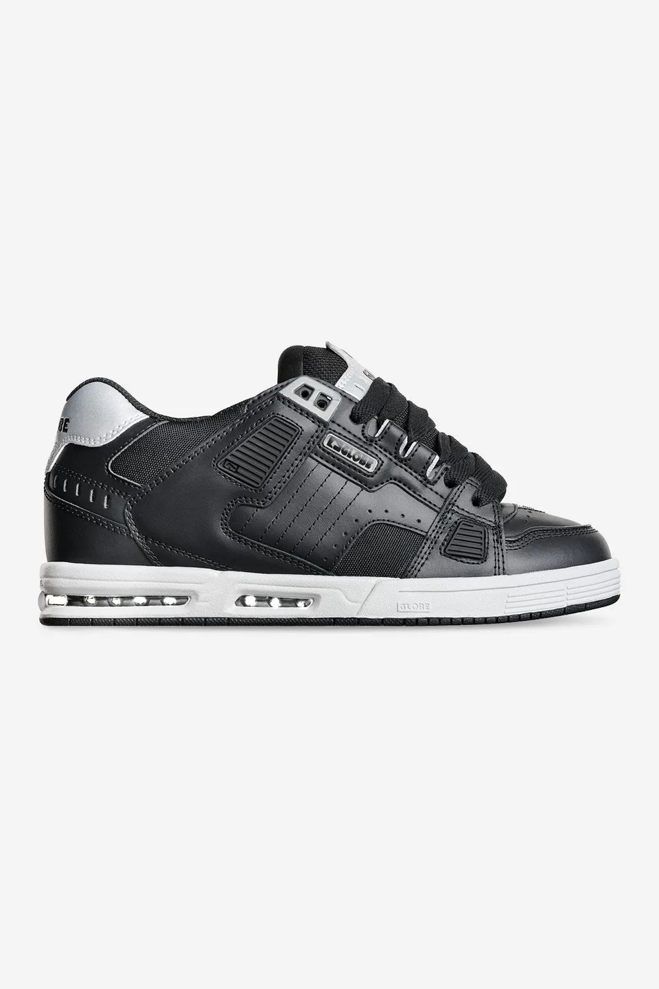 globe-sabre-scarpe-heritage-skate-black-silver image 1