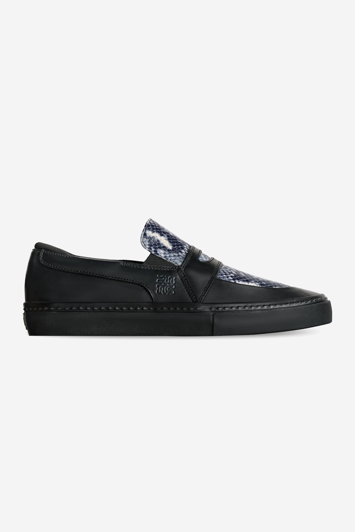 globe-liaizon-scarpe-slip-on-wasted-talent-black-snake image 1