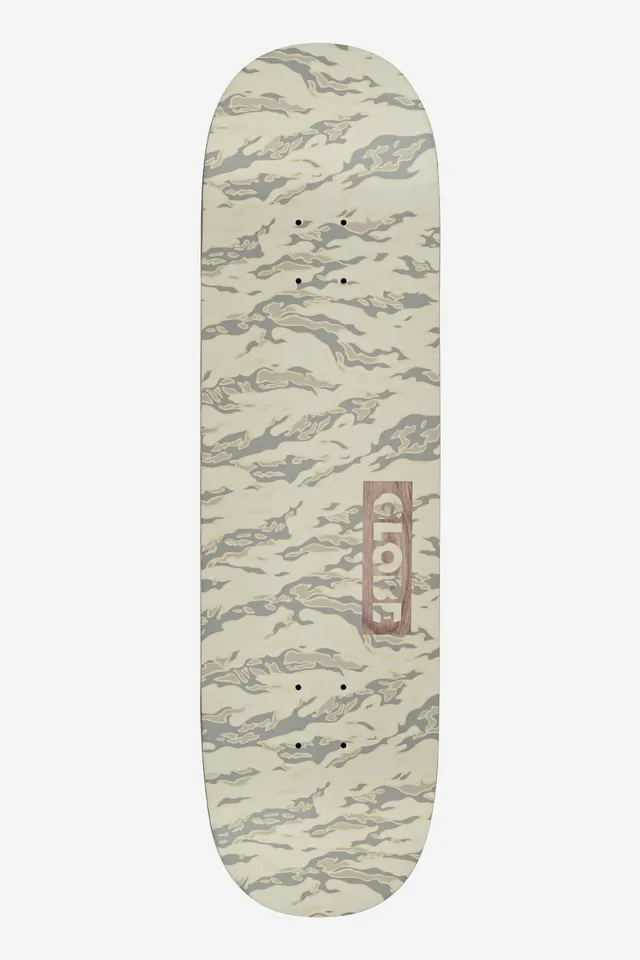 globe-goodstock-8-75-vintage-white-camo-tavola-skate-deck image 1