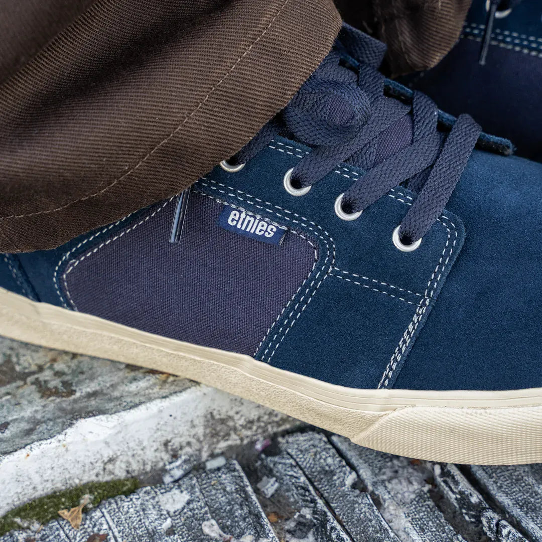etnies-barge-ls-scarpa-skate-blu-navy image 8