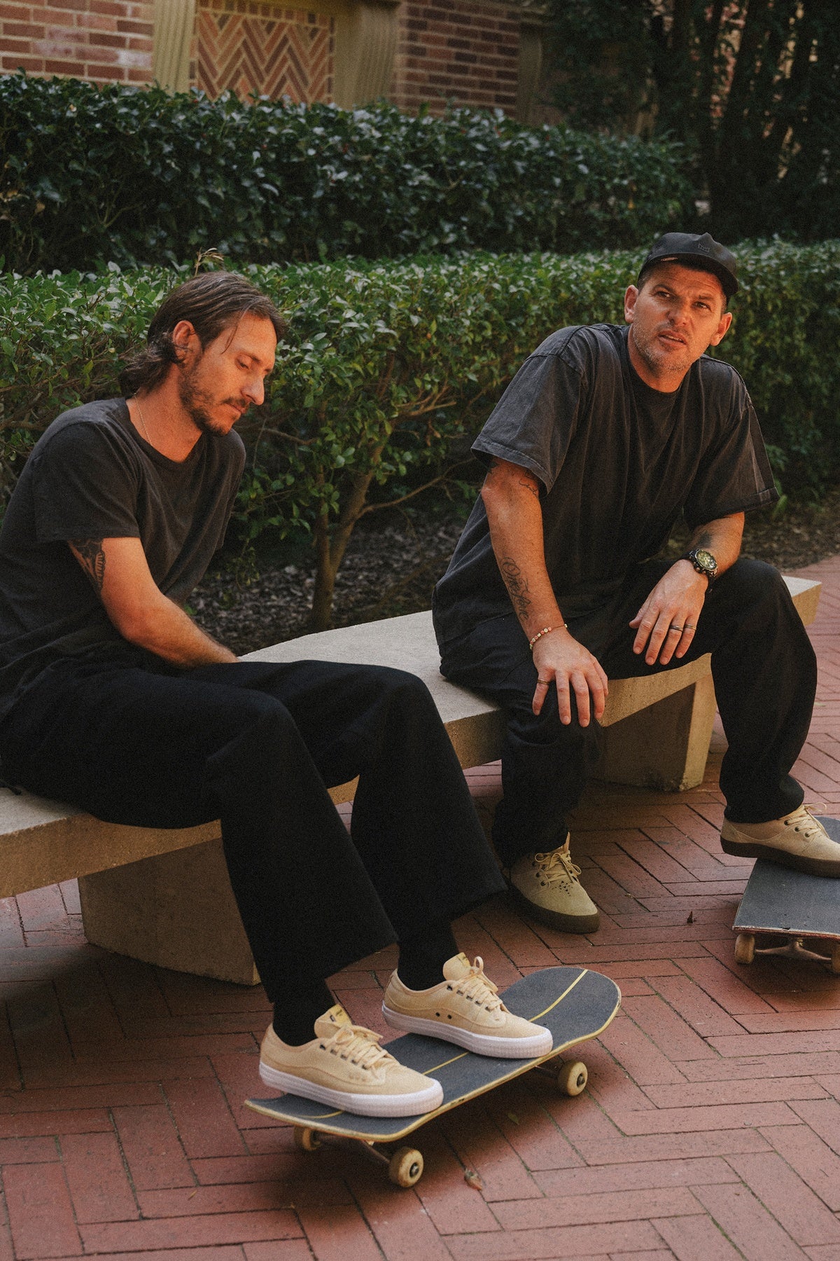 globe-mahalo-skate-shoes-sand-crepe image 6