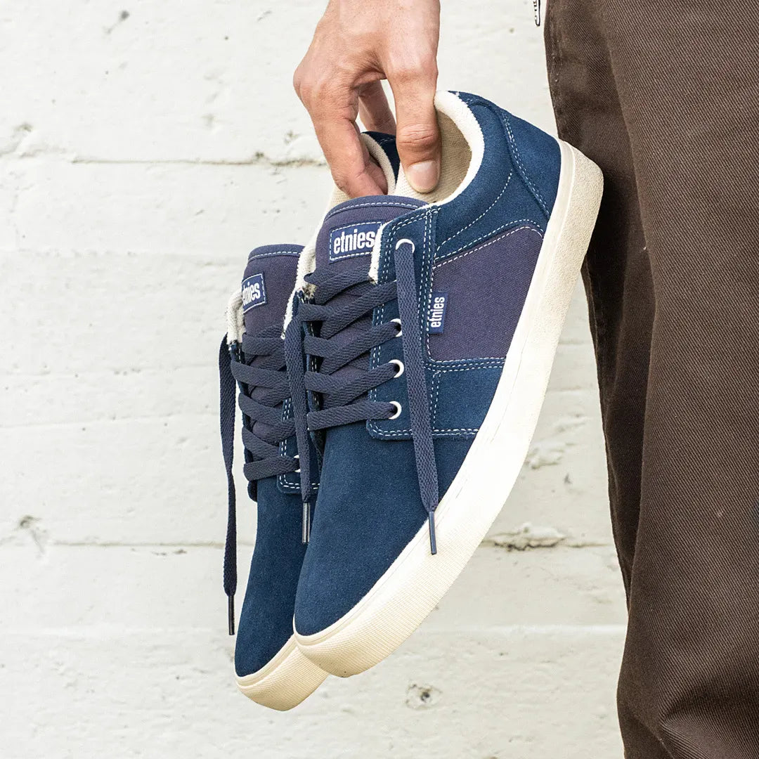 etnies-barge-ls-scarpa-skate-blu-navy image 2