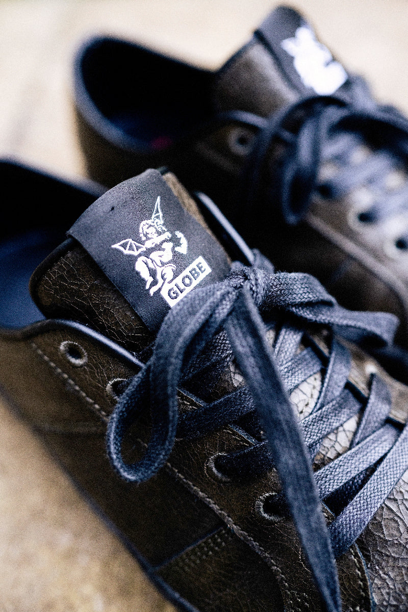 globe-surplus-bauer-scarpe-skate-black-distress-bauer image 3