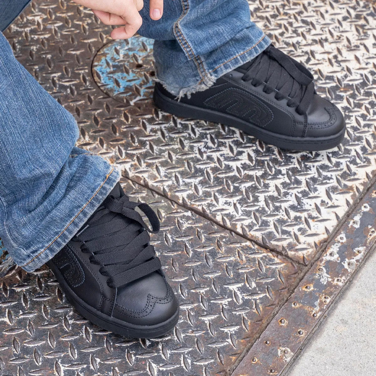 etnies-kingpin-wt-scarpe-skate-black-black image 3
