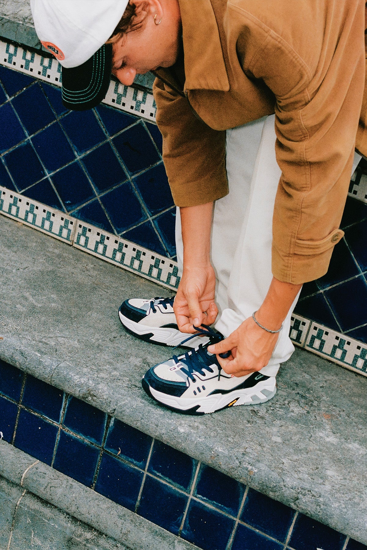 globe-ct-4000-white-navy-shoes-scarpe-skate-heritage image 2