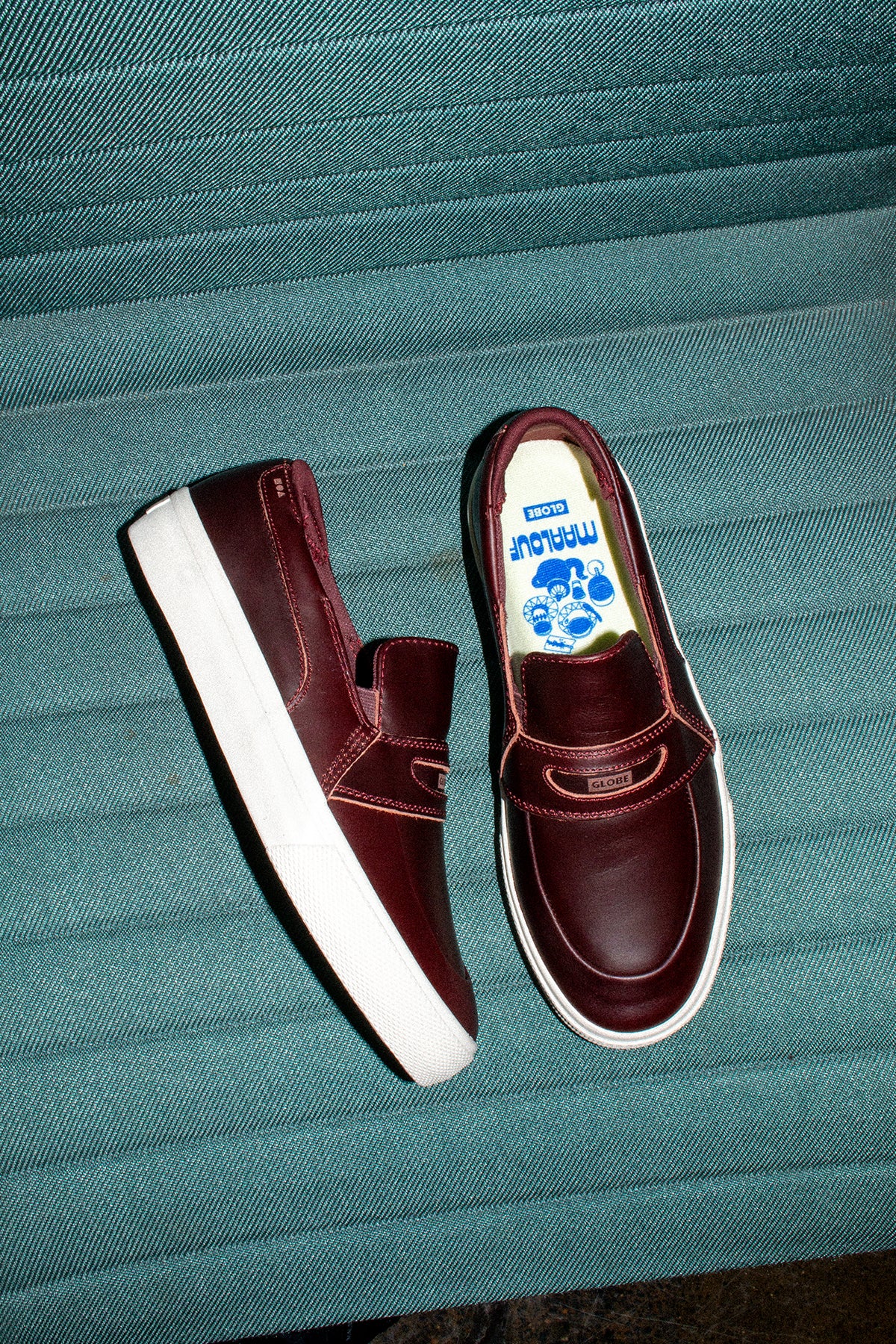 globe-liaizon-scarpe-skate-slip-on-oxblood-maalouf image 4