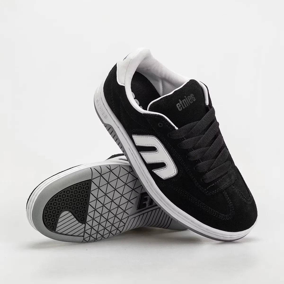 etnies-locut-scarpe-da-skate-black-white-gum-riedizione-1993 image 2