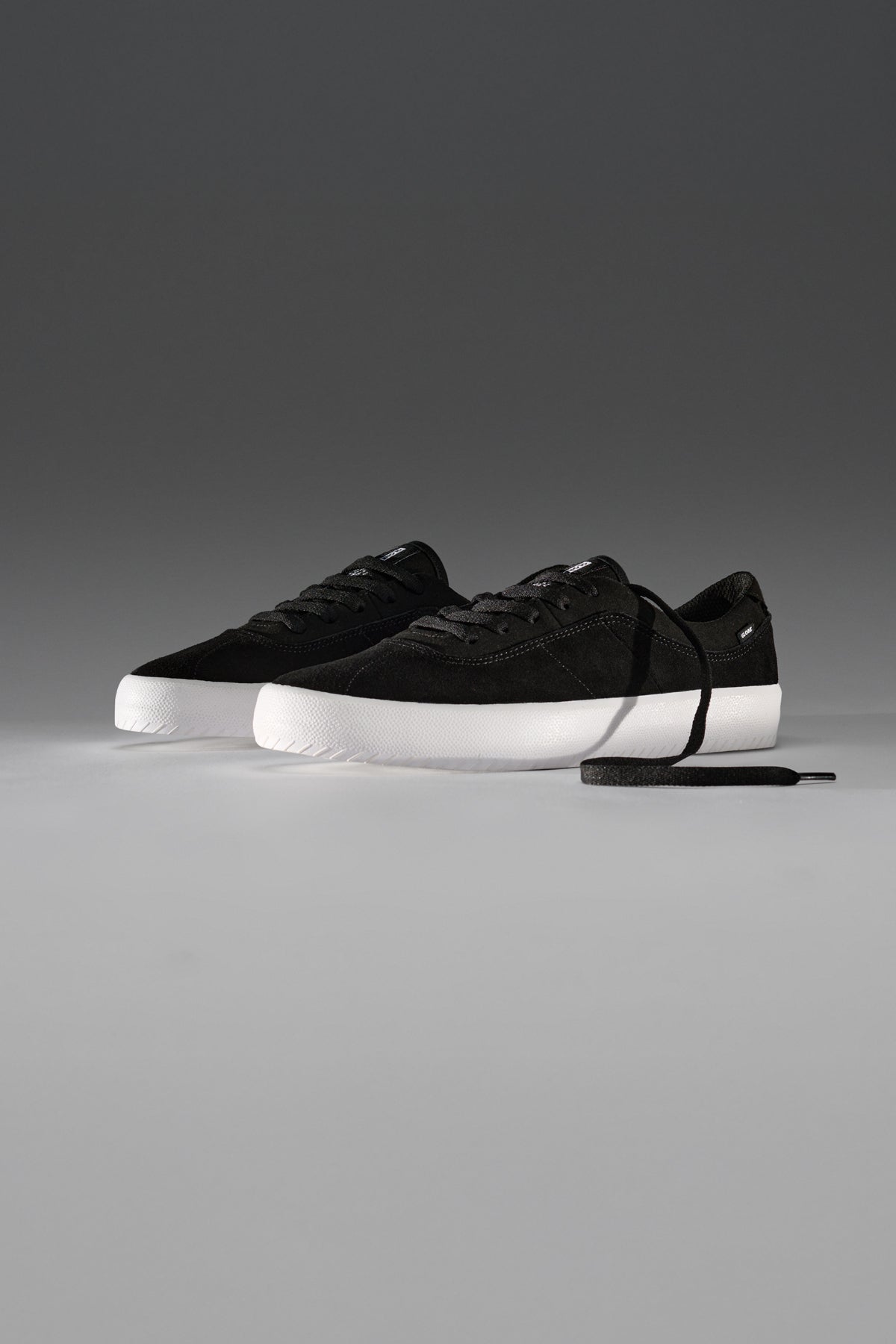 globe-melbek-black-white-scarpe-skate-low image 6