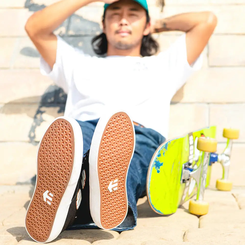 etnies-barge-plus-scarpe-skate-new-sale-suede-canvas image 6