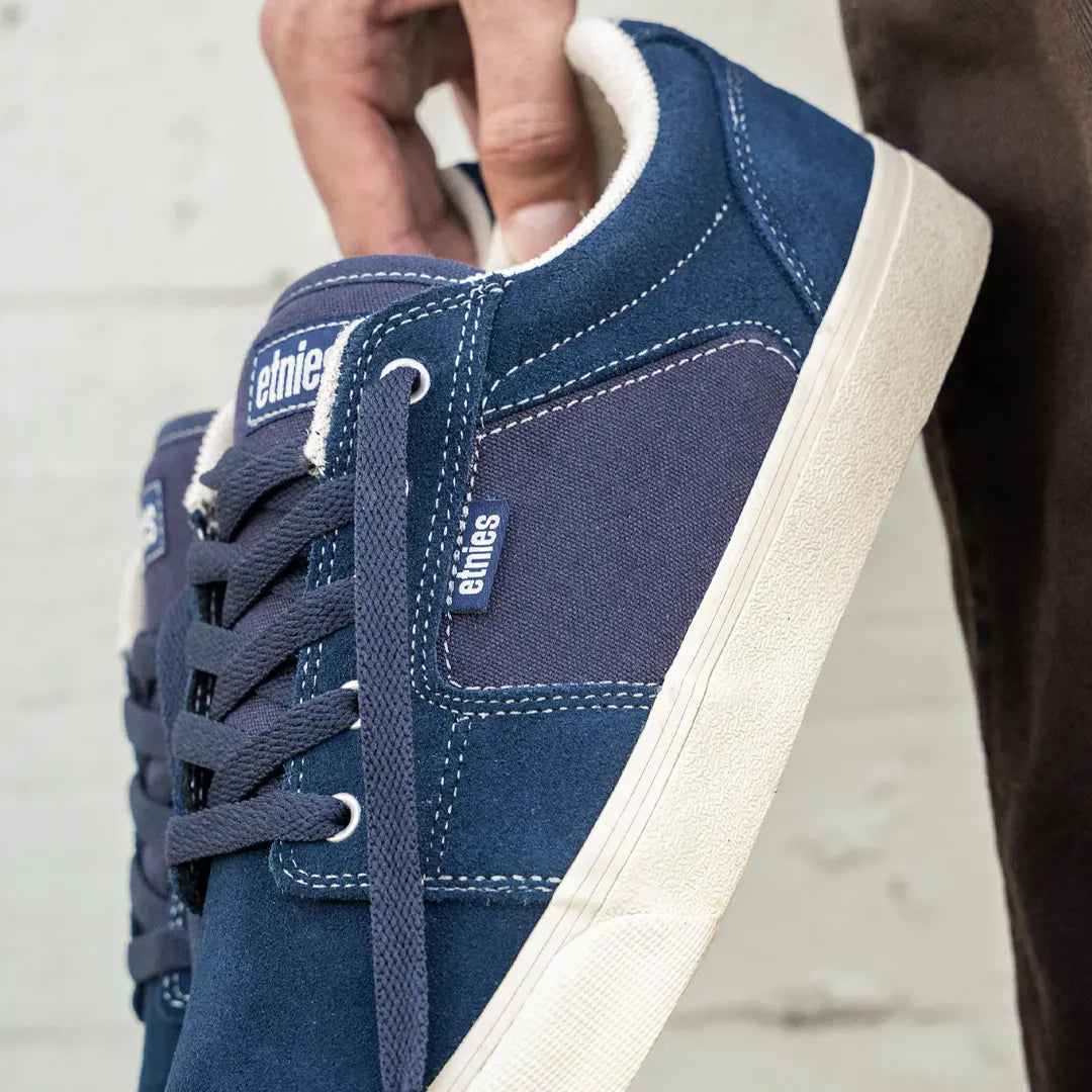 etnies-barge-ls-scarpa-skate-blu-navy image 7