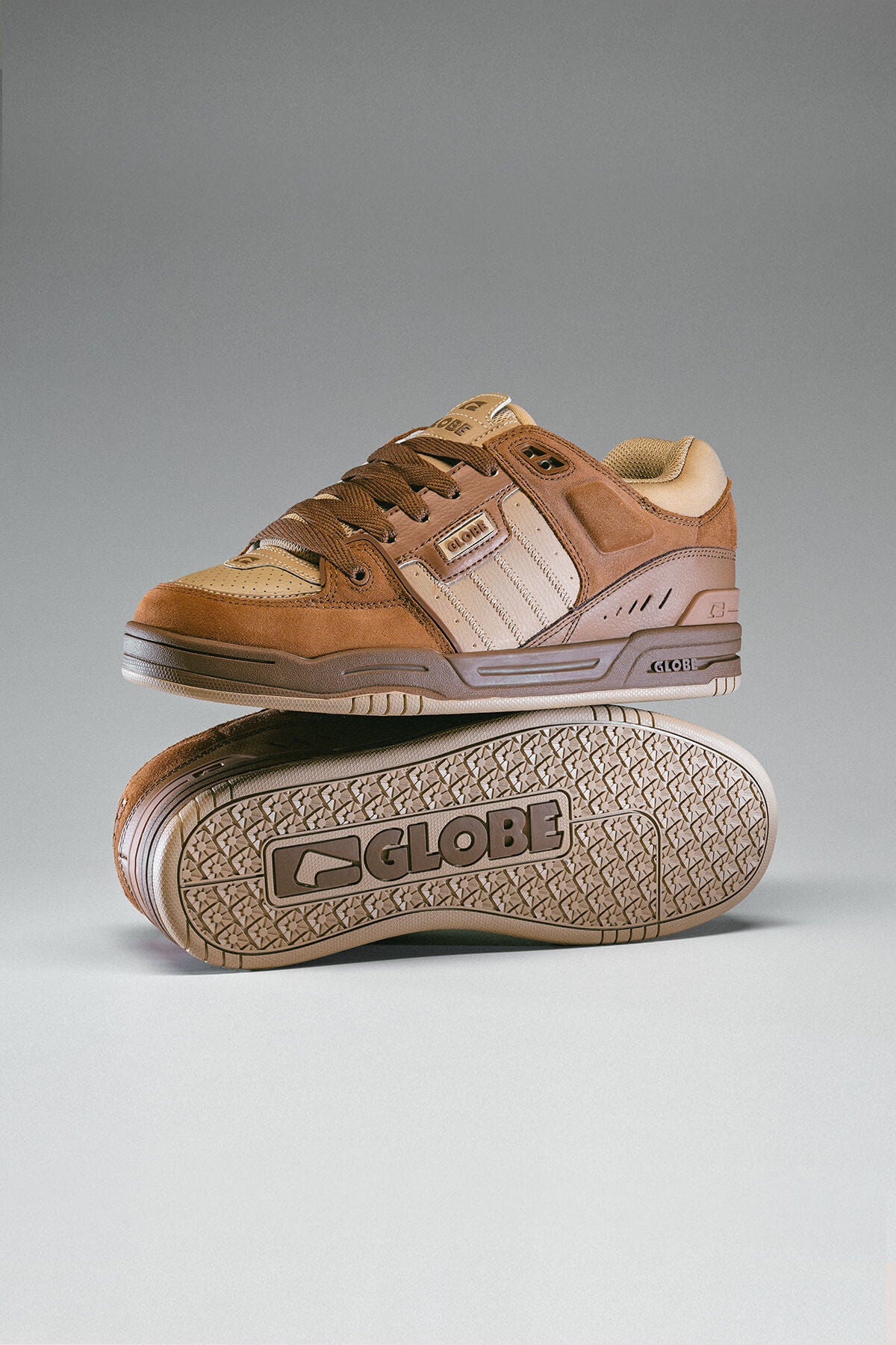 globe-fusion-walnut-scarpe-skate-chunky-anni-90 image 7