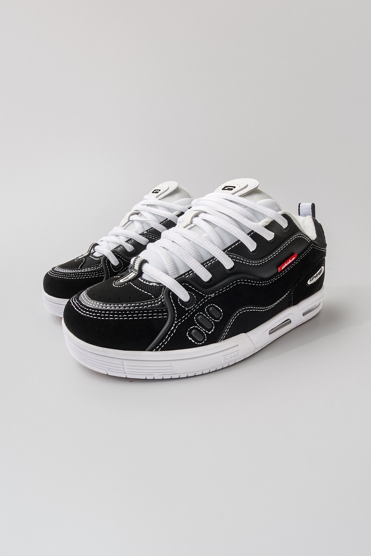 globe-ct-4-black-white-scarpe-skate image 3